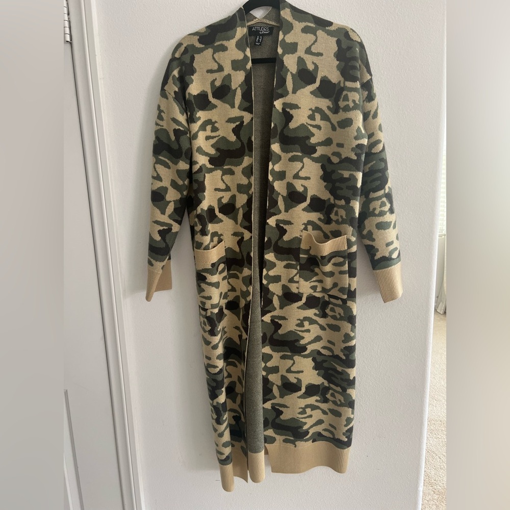 Attitudes by Renee Camouflage Open Cardigan - Picture 2 of 14